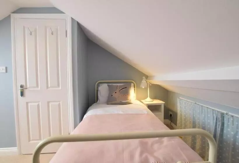 15 Victoria Street, Southwold