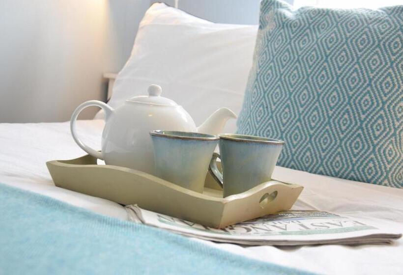 15 Victoria Street, Southwold