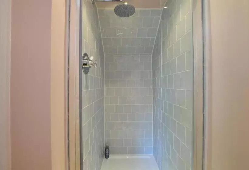 15 Victoria Street, Southwold