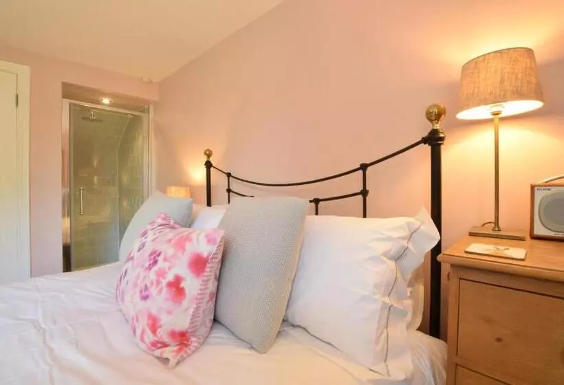 15 Victoria Street, Southwold