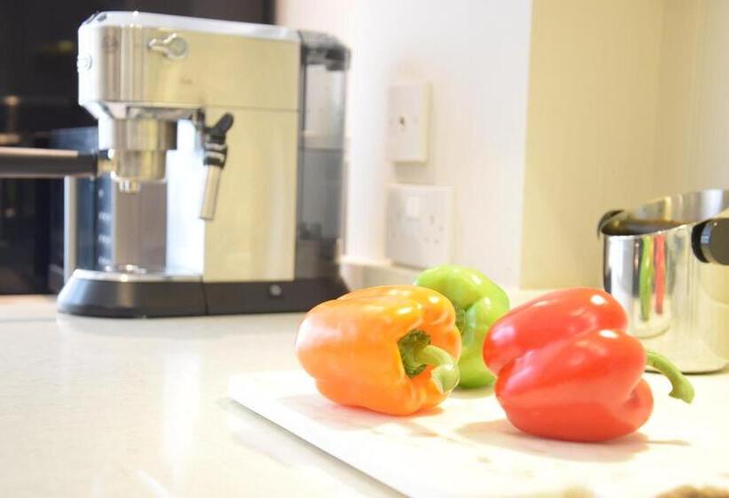 15 Victoria Street, Southwold