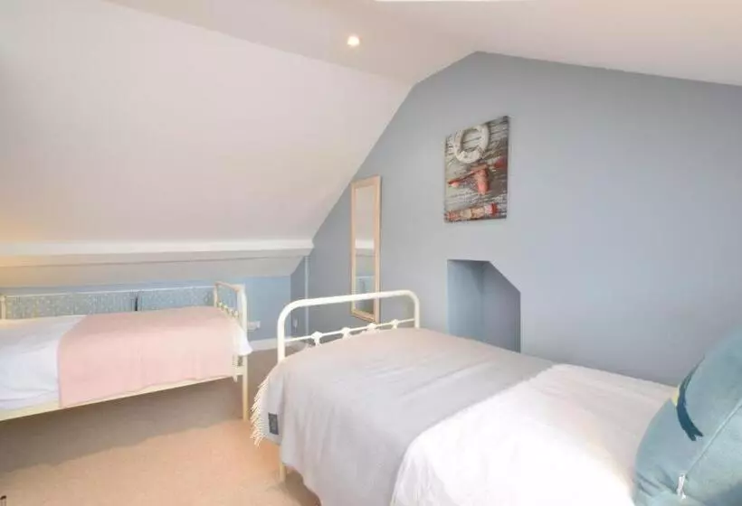 15 Victoria Street, Southwold