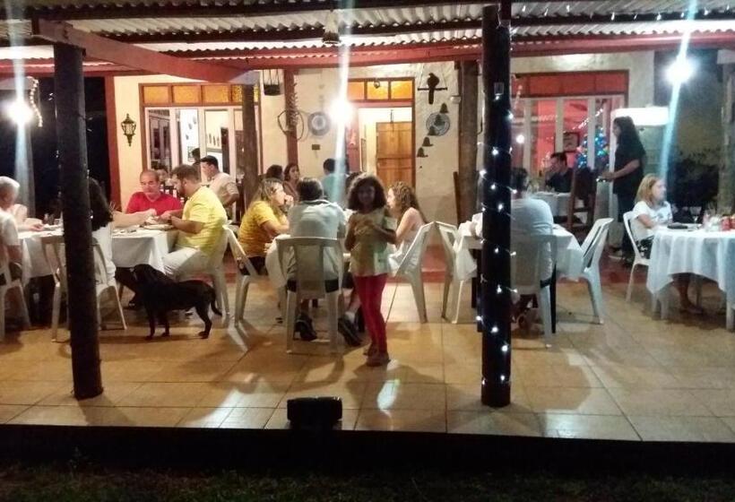 הוסטל Pousada Serra Da Canastra