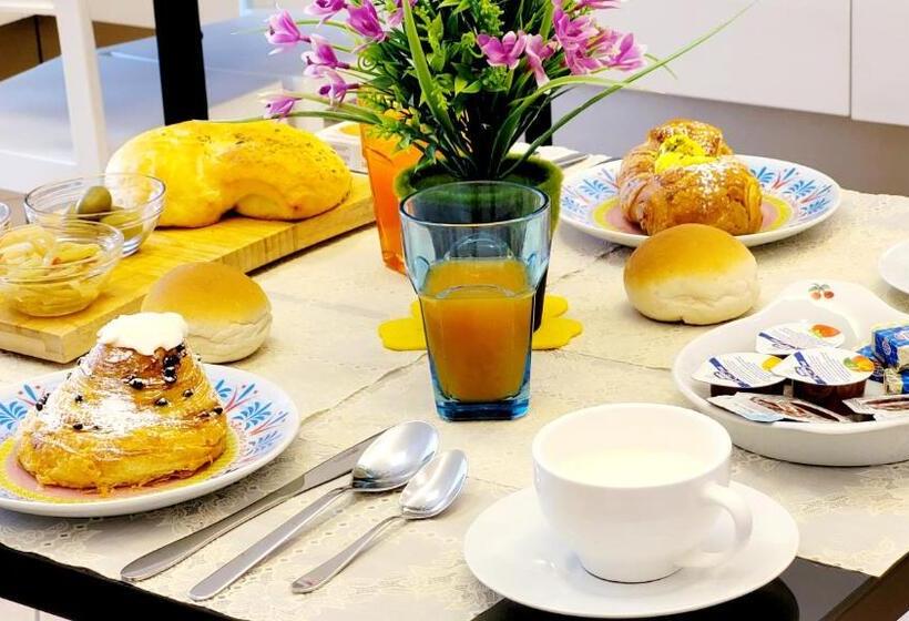 تختخواب و صبحانه Zanzi S Charming Rooms