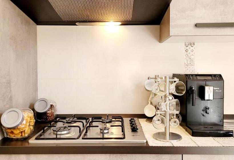 تختخواب و صبحانه Zanzi S Charming Rooms