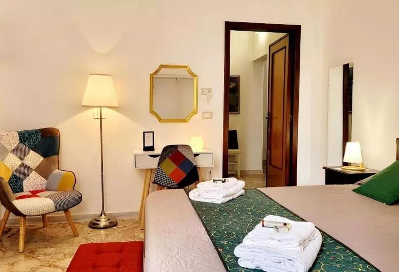 Aamiaismajoitus (B&B) Zanzi  S Charming Rooms