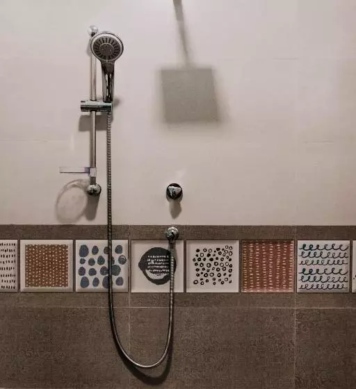 هتل Summer Time Hiriketiya