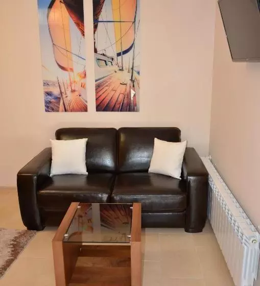 Majatalo Casa De La Mare