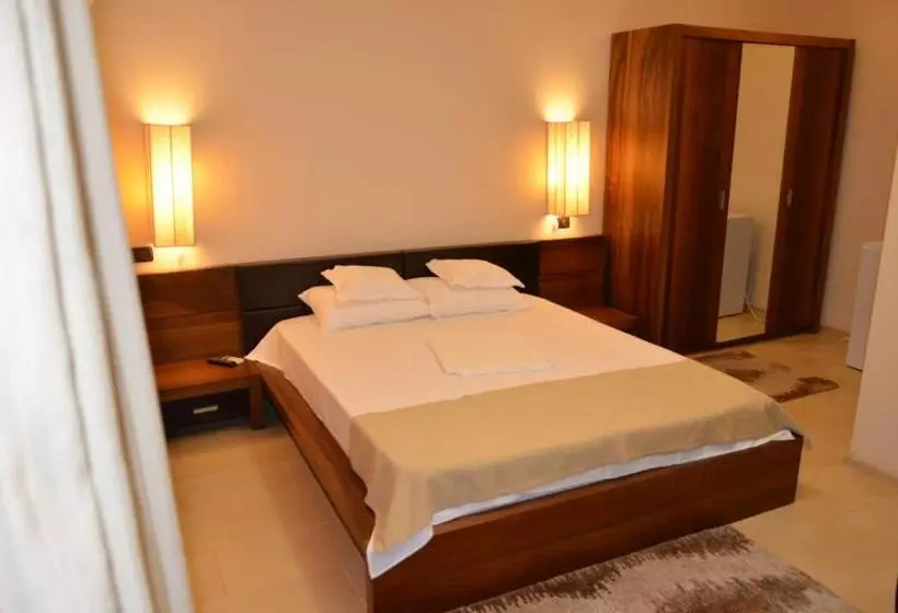 Majatalo Casa De La Mare