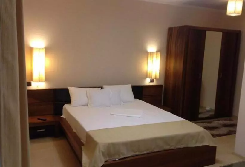 Majatalo Casa De La Mare