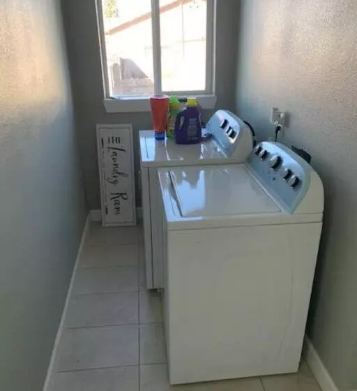 Stylish Basement Studio In Central El Paso   Very Spacious