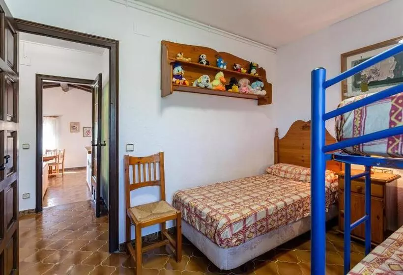 Villa With Great Mountain Views