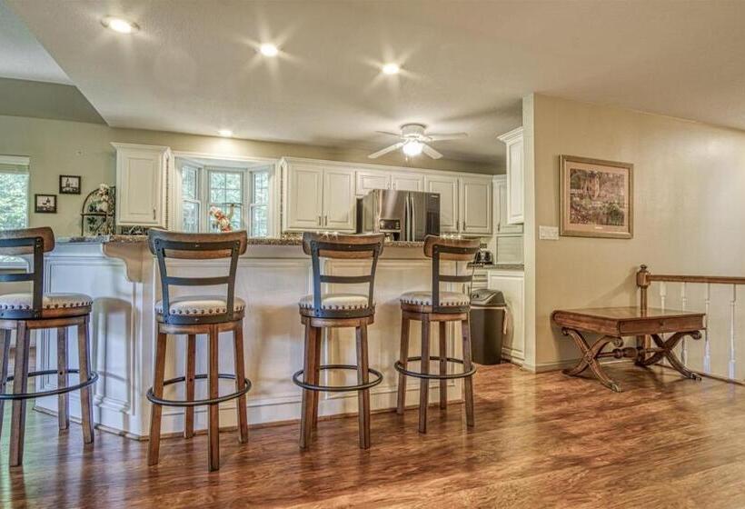 08203   3 Sierra Circle