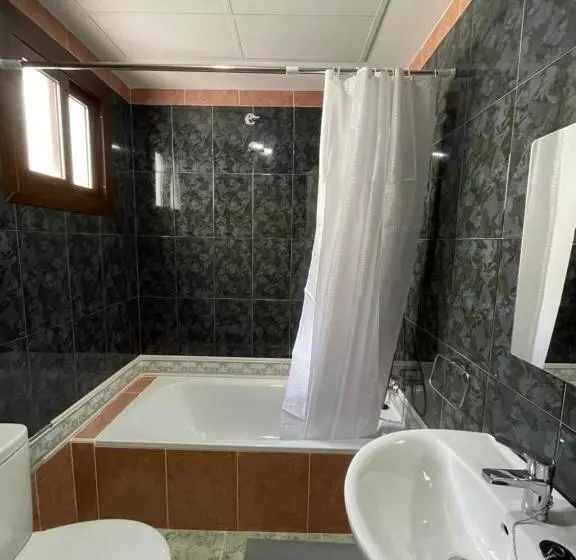 Apartamentos Los Senderos De Tolox