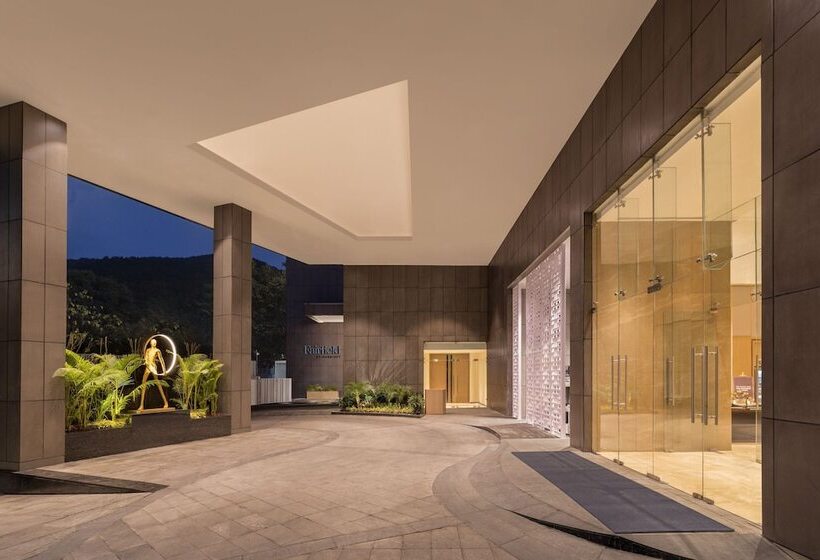 هتل Fairfield By Marriott Dehradun