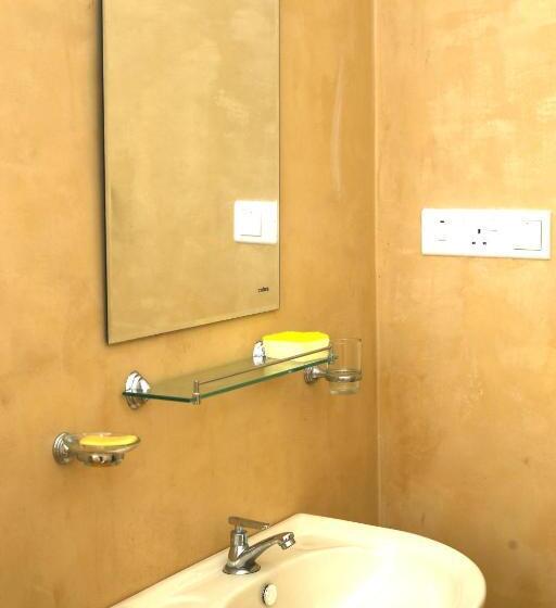 Pensionat Sandy Palms Guesthouse