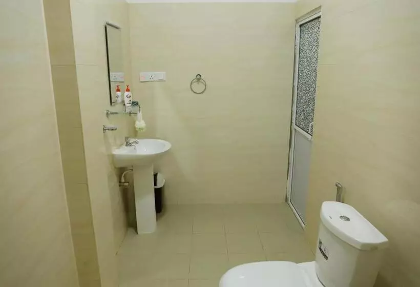 پانسیون Sandy Palms Guesthouse
