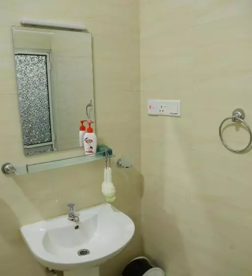 پانسیون Sandy Palms Guesthouse