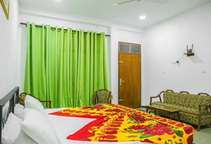 Pensionat Sandy Palms Guesthouse