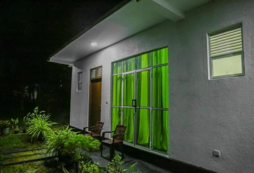 Pensionat Sandy Palms Guesthouse