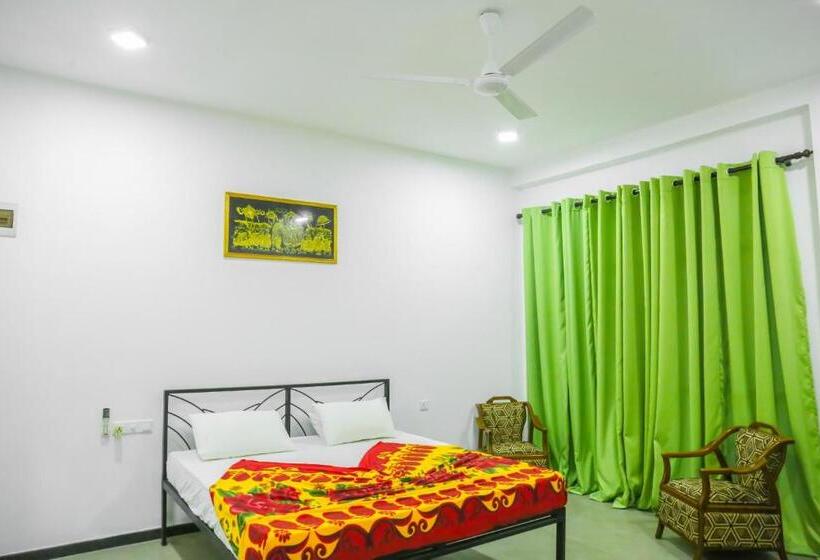 Pensionat Sandy Palms Guesthouse
