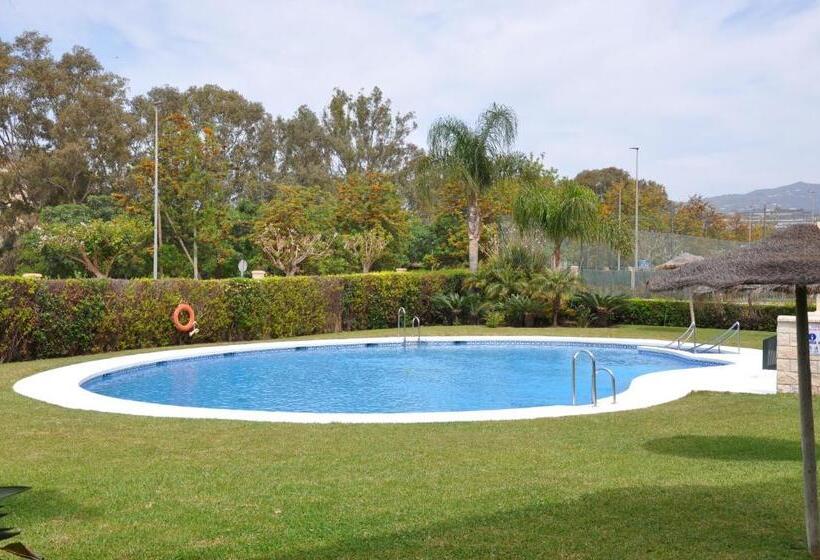 Piso Algarrobo Beach