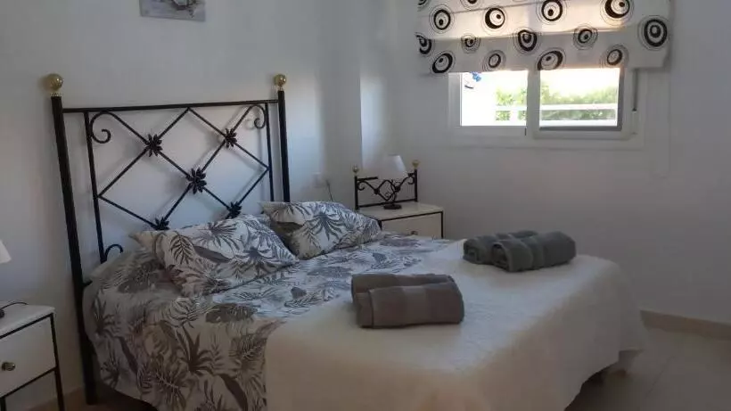 Piso Algarrobo Beach