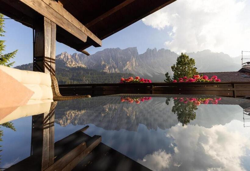 Sirena Carezza Apartment Regenbogen