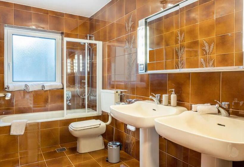 Sirena Carezza Apartment Regenbogen