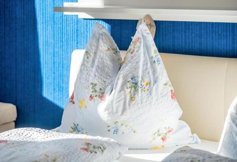 Sirena Carezza Apartment Regenbogen