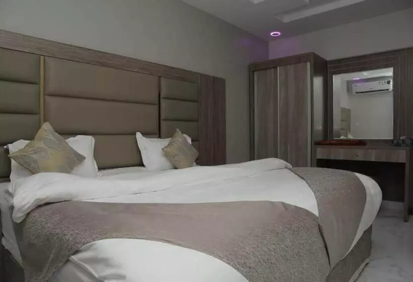 Best Trip Paris Serviced Apartments