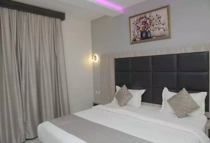 Best Trip Paris Serviced Apartments