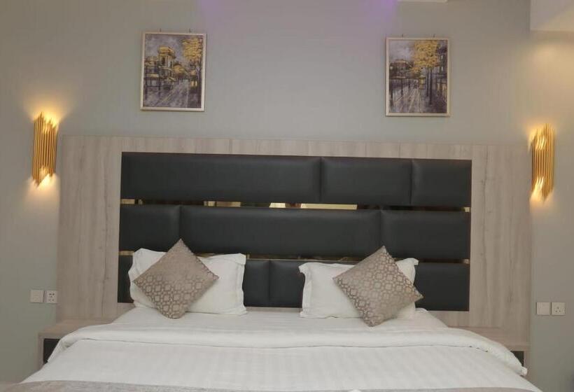 Best Trip Paris Serviced Apartments