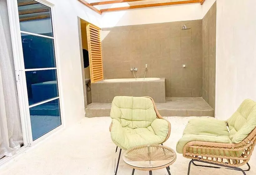 هتل Fatims Beach House Maafushi