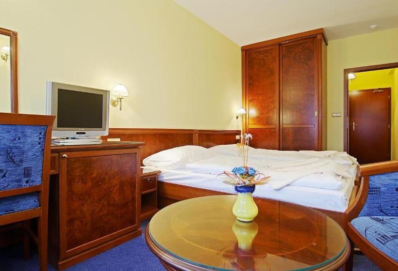 酒店 Kúpele Brusno   Ld Poľana