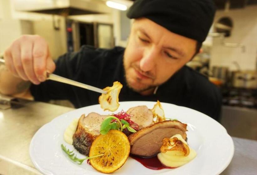 酒店 Kúpele Brusno   Ld Poľana