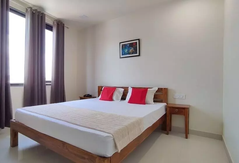 Hotelli Panchsheel Inn