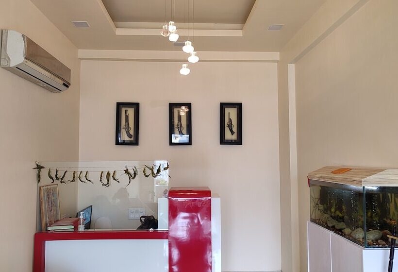 Hotel Panchsheel Inn