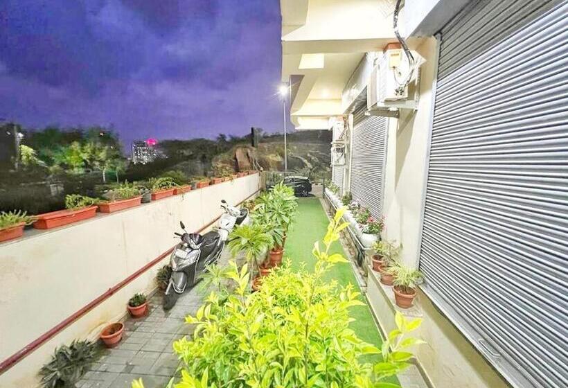 Hotel Panchsheel Inn