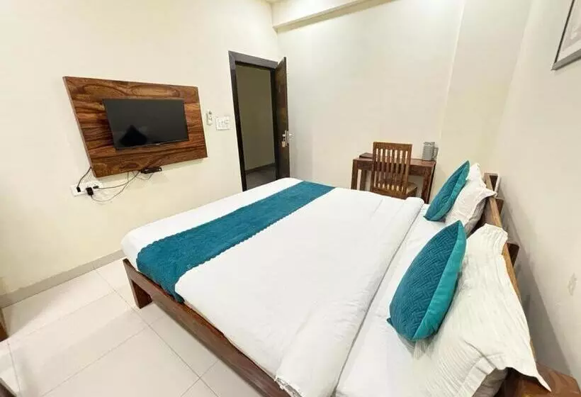 Hotelli Panchsheel Inn
