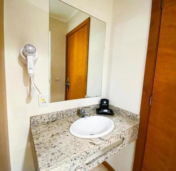 Hotel Rainha Dos Apóstolos