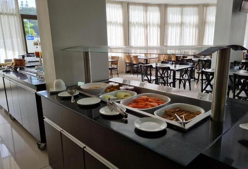 Hotel Rainha Dos Apóstolos