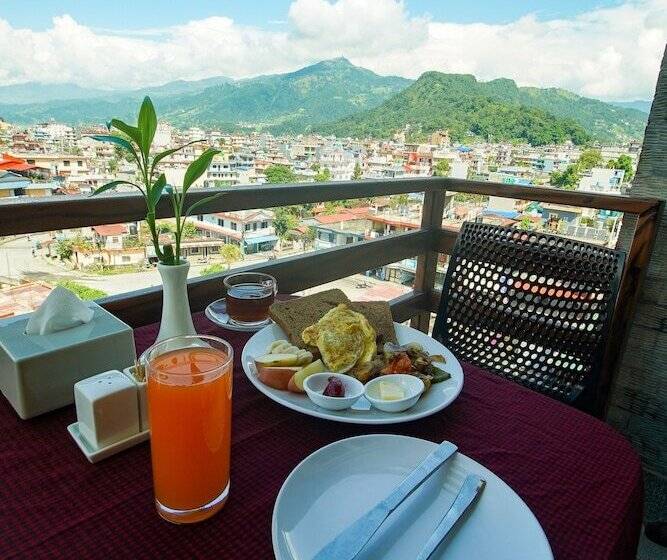 هتل Satkar Pvt Ltd