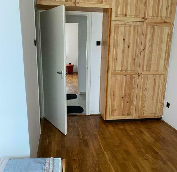 بنسيون Napsugár üdülőház