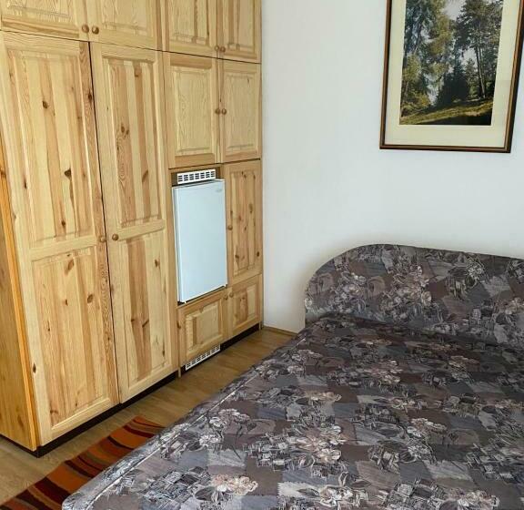 بنسيون Napsugár üdülőház