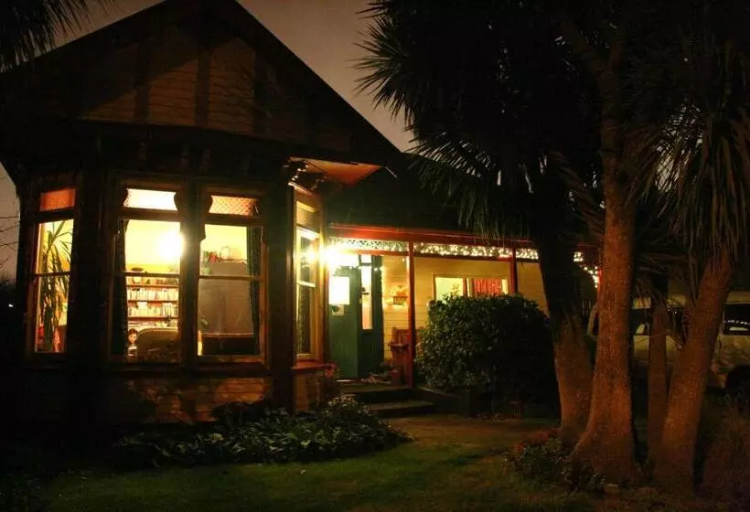 ユースホステル Chester St Backpackers