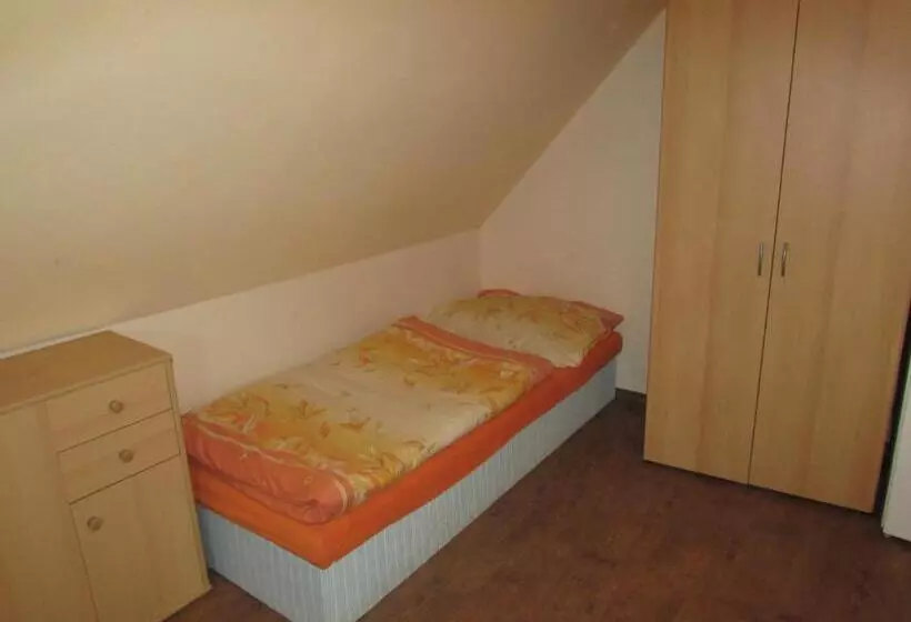ユースホステル Rybářská Chata U Sumce