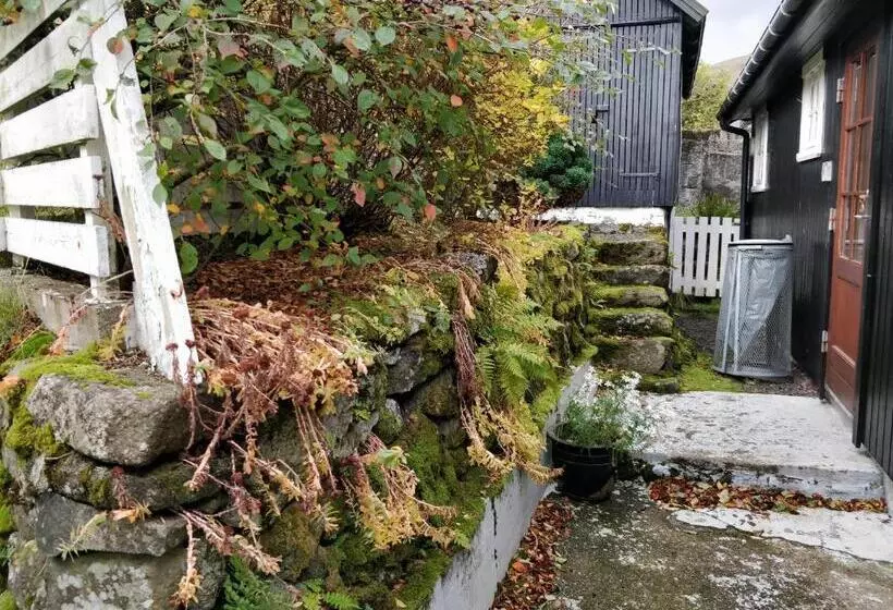 Calm & Cozy / Scenic Village / Nature