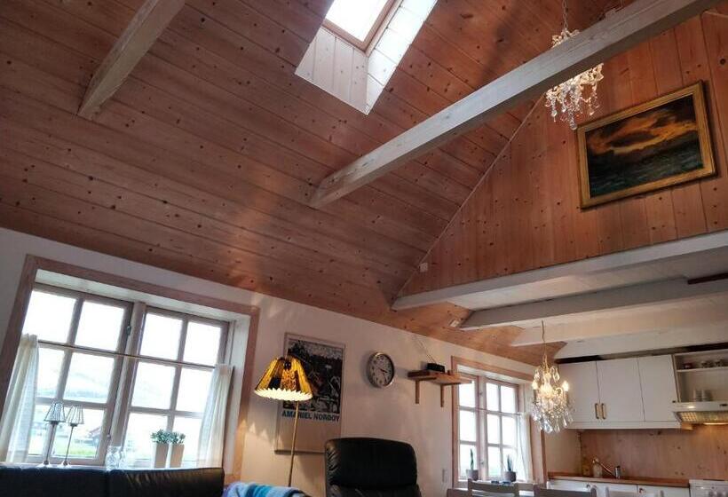 Calm & Cozy / Scenic Village / Nature