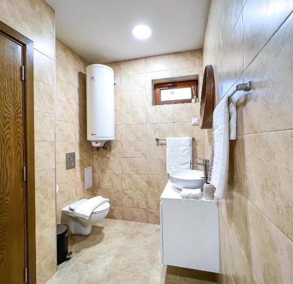 Deluxe Central Rooms